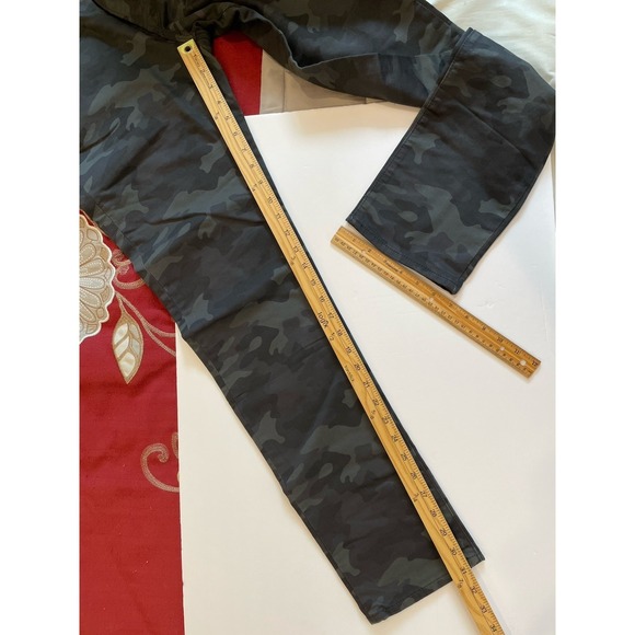 NEW Banana Republic Travel Jean Mens 31x32(31"L) Gray Camo Straight Slim Fit - Picture 9 of 9